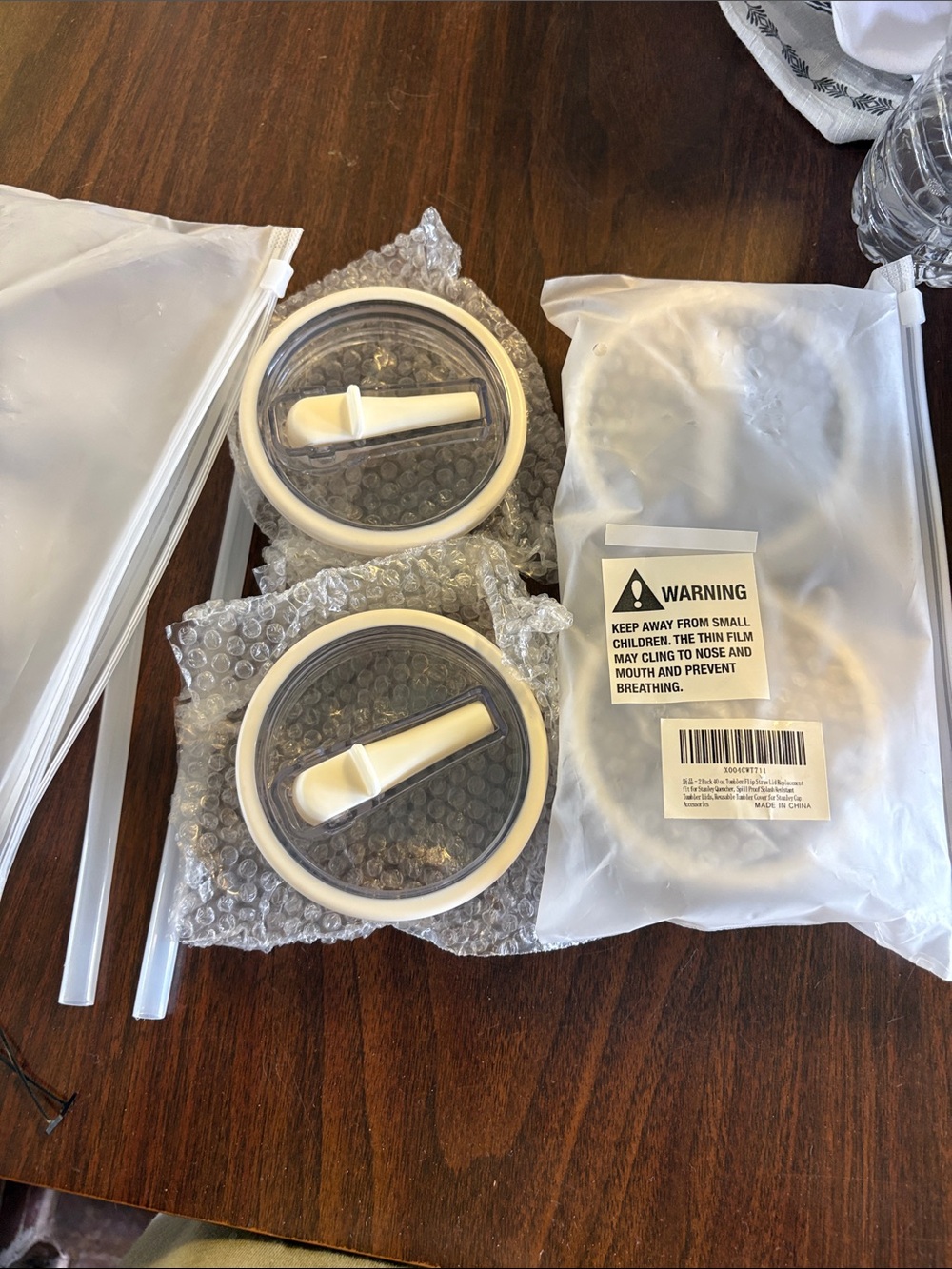 New in package replacement lids for Stanley Quencher 40 oz  with straws set of 4